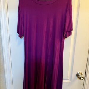 Casual Purple Midi T-Shirt Dress with Crew Neck